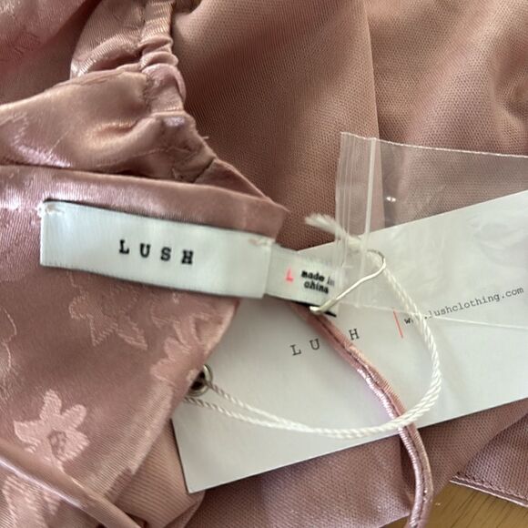 LUSH Blush Pink Blouse NWT - Picture 7 of 7